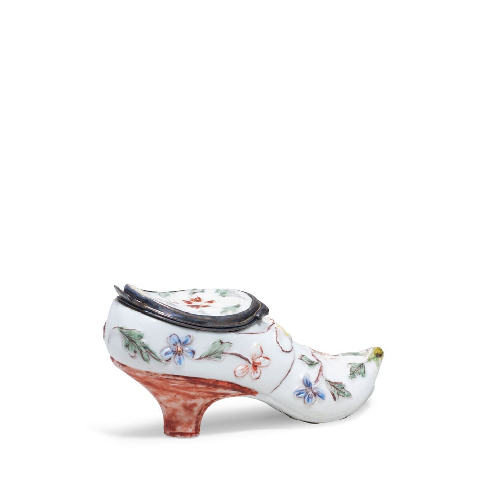 A Mennecy silver-mounted snuff box modelled as a shoe, circa 1755 - 2
