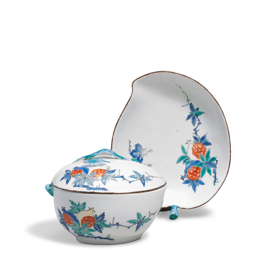 A Chantilly peach-shaped sugar bowl, cover and stand, circa 1735 (1 of 2)