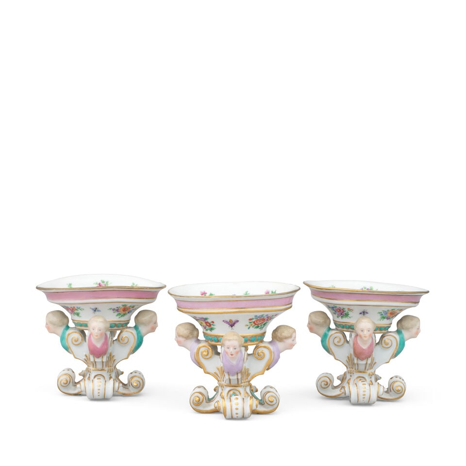 Three Meissen figural salts, together with a small Meissen vase, late 19th century - 2