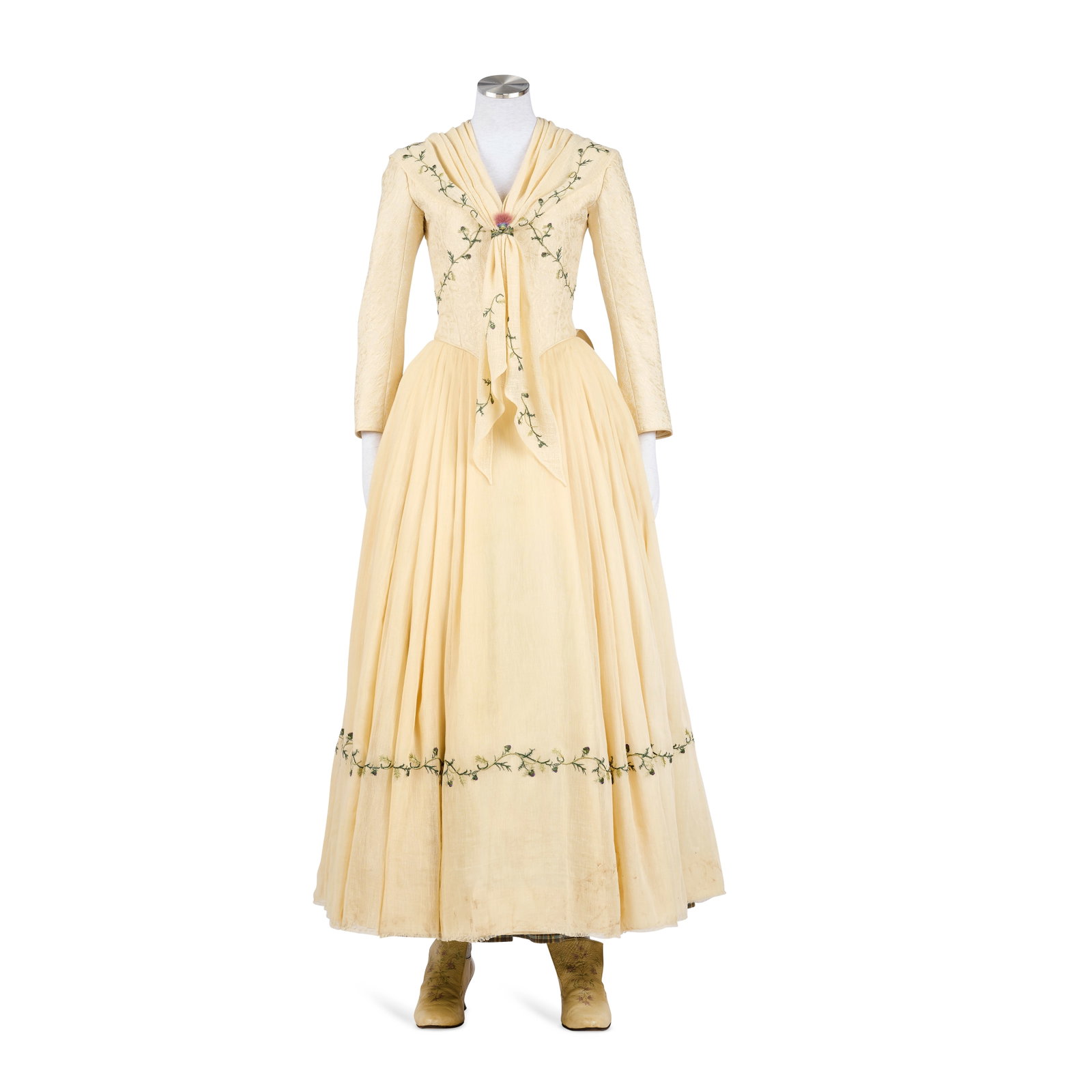 18th-century style wedding dress, worn by Brianna Season 5, Episode 1, 'The Fiery Cross' 8 (1 of 1)