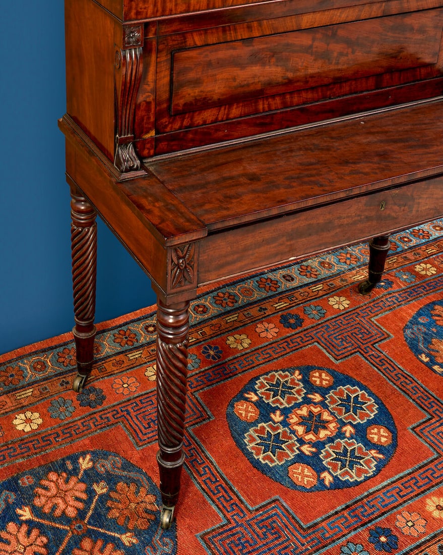 Late Federal Mahogany Upright Writing Desk probably Philadelphia, Pennsylvania, c. 1815-20 - 2
