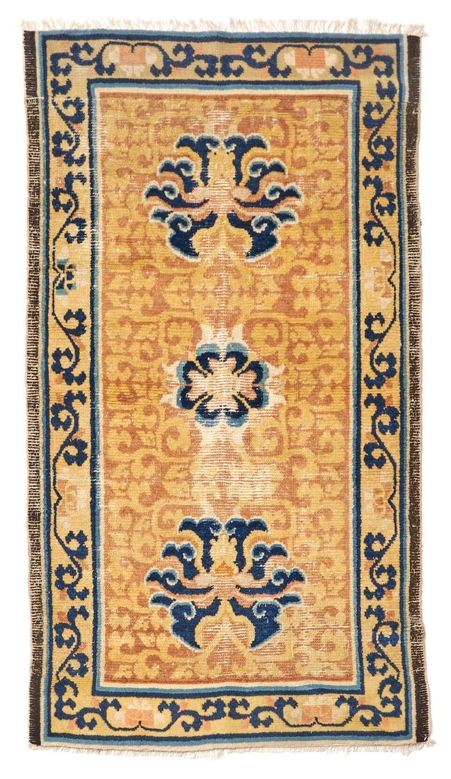 Chinese Rug China 2 ft. 9 in. x 4 ft. 10 in.: Chinese Rug China c. 18th century Provenance: The Jim D. Burns Collection 2 ft. 9 in. x 4 ft. 10 in. For further information on this lot please visit Bonhams.com For further information about this lot