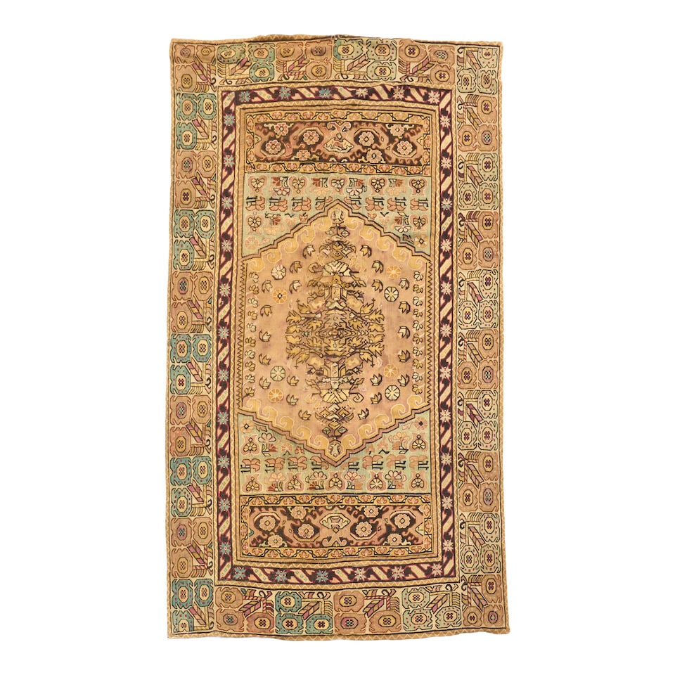 Serbian Kilim with Ghiordes Design Serbia 4 ft. 10 in. x 8 ft. 2 in.: Serbian Kilim with Ghiordes Design Serbia c. late 19th century, large-scale design similar to Kis-Ghiordes rugs. Nice, mellow beige and blues. 4 ft. 10 in. x 8 ft. 2 in. For further information on thi