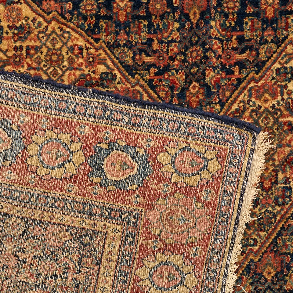 Fine Senneh Rug 4 ft. 8 in. x 6 ft. 2 in. - 2