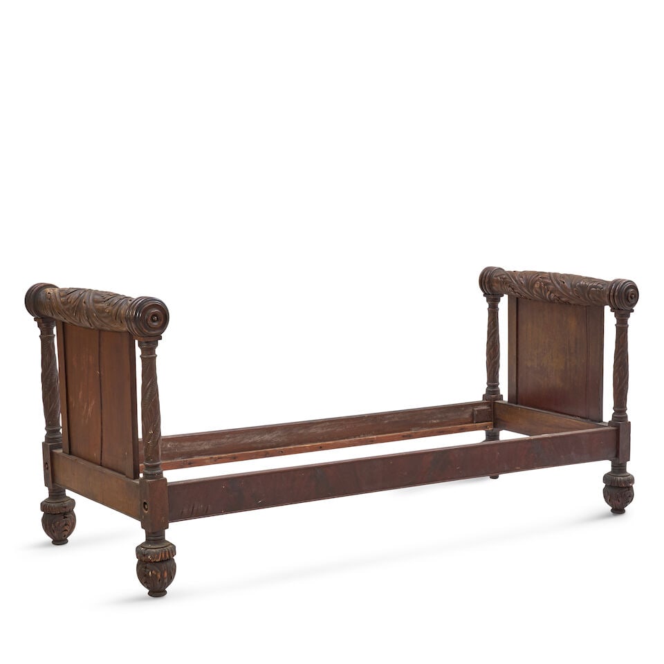 Classical Carved Mahogany Daybed possibly Philadelphia, Pennsylvania, c. 1825 - 3