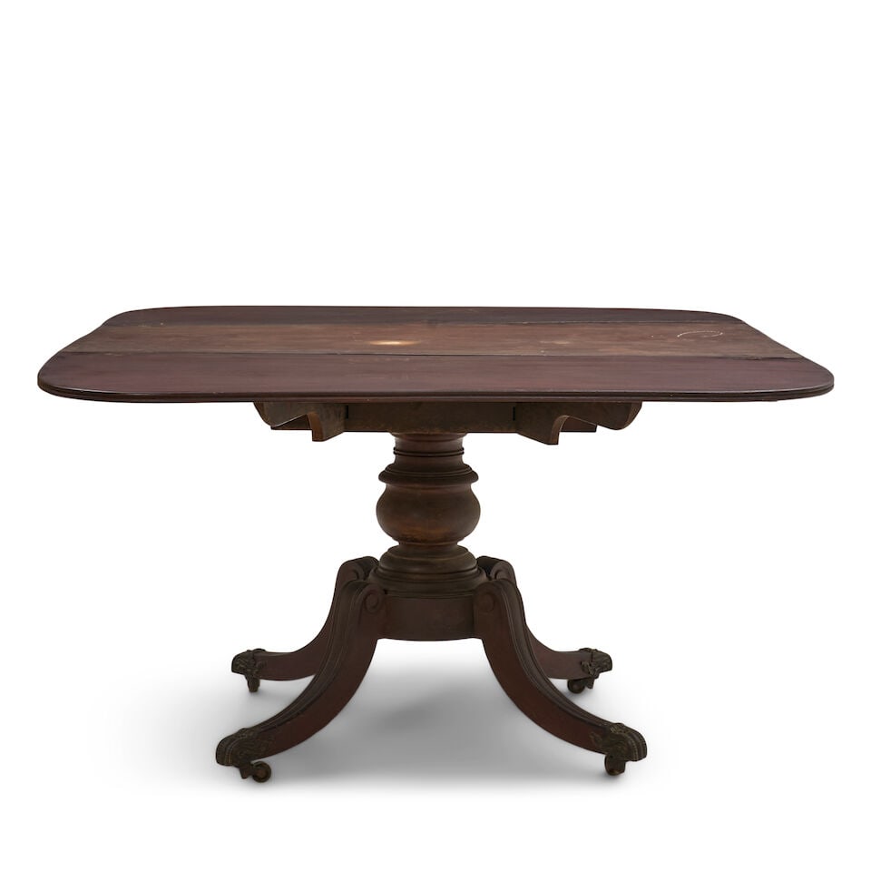 Classical Carved Mahogany Drop-leaf Table in the Manner of Isaac Vose, Boston, Massachusetts, ... - 3
