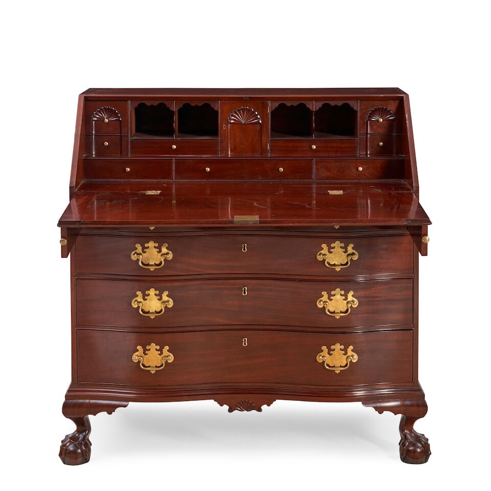 Chippendale Mahogany Reverse-serpentine Slant-lid Desk Boston, Massachusetts, c. 1780 - 4
