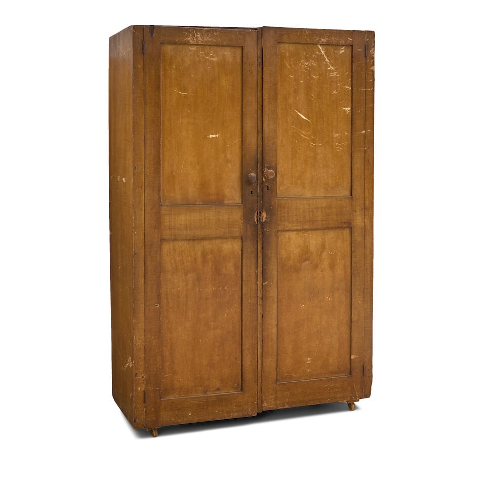Grain-painted Cupboard United States, early 19th century - 2