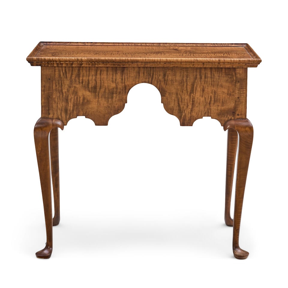 A Fine Queen Anne Style Tiger Maple Tray-top Table signed R. LaMontagne & Sons, 1989: A Fine Queen Anne Style Tiger Maple Tray-top Table signed R. LaMontagne & Sons, 1989 Two-board top with applied ogee-molded rim, attached with pocket screws to shaped apron joined by triple-pegged mor