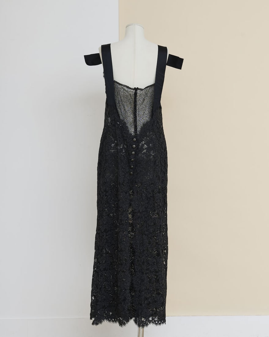 Chanel, collection Prêt à Porter, Automne/Hiver 2018. Robe en maille noire paillet... - 3