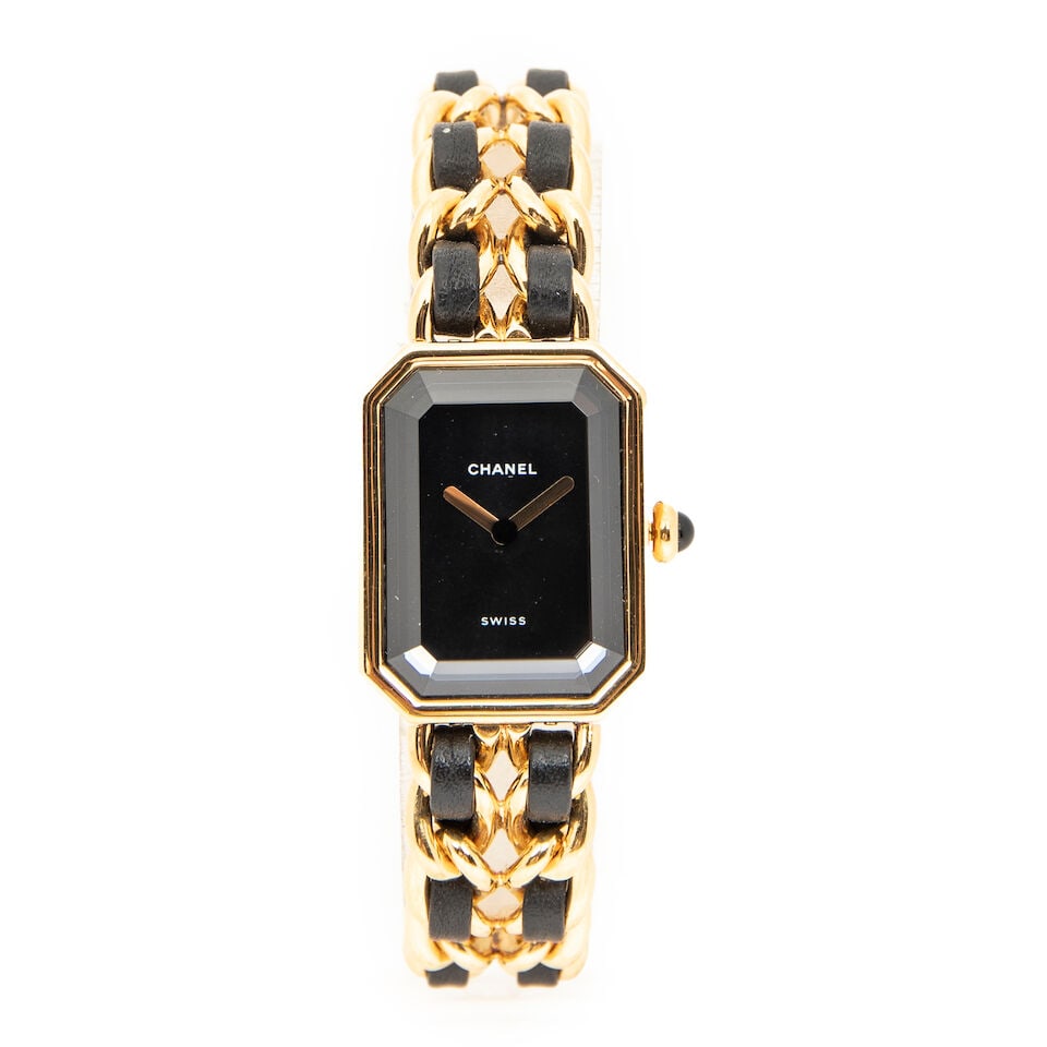 Chanel, circa 1990. Montre Première en métal doré. Chanel, circa 1990. Premiè... (1 of 2)