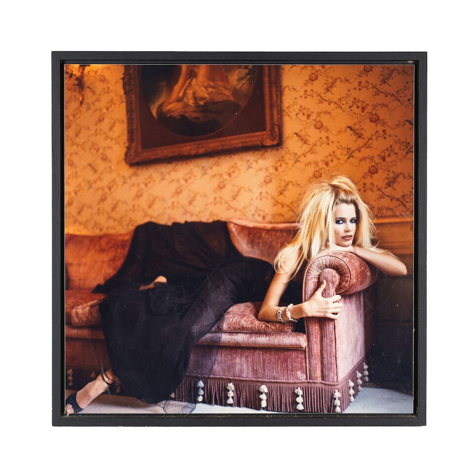 Michel Comte Portrait of Claudia Schiffer for Vogue Italia, 1994: Michel Comte Portrait of Claudia Schiffer for Vogue Italia, 1994 Chromogenic print photographie 50 x 50 cm For further information on this lot please visit Bonhams.com For further information about