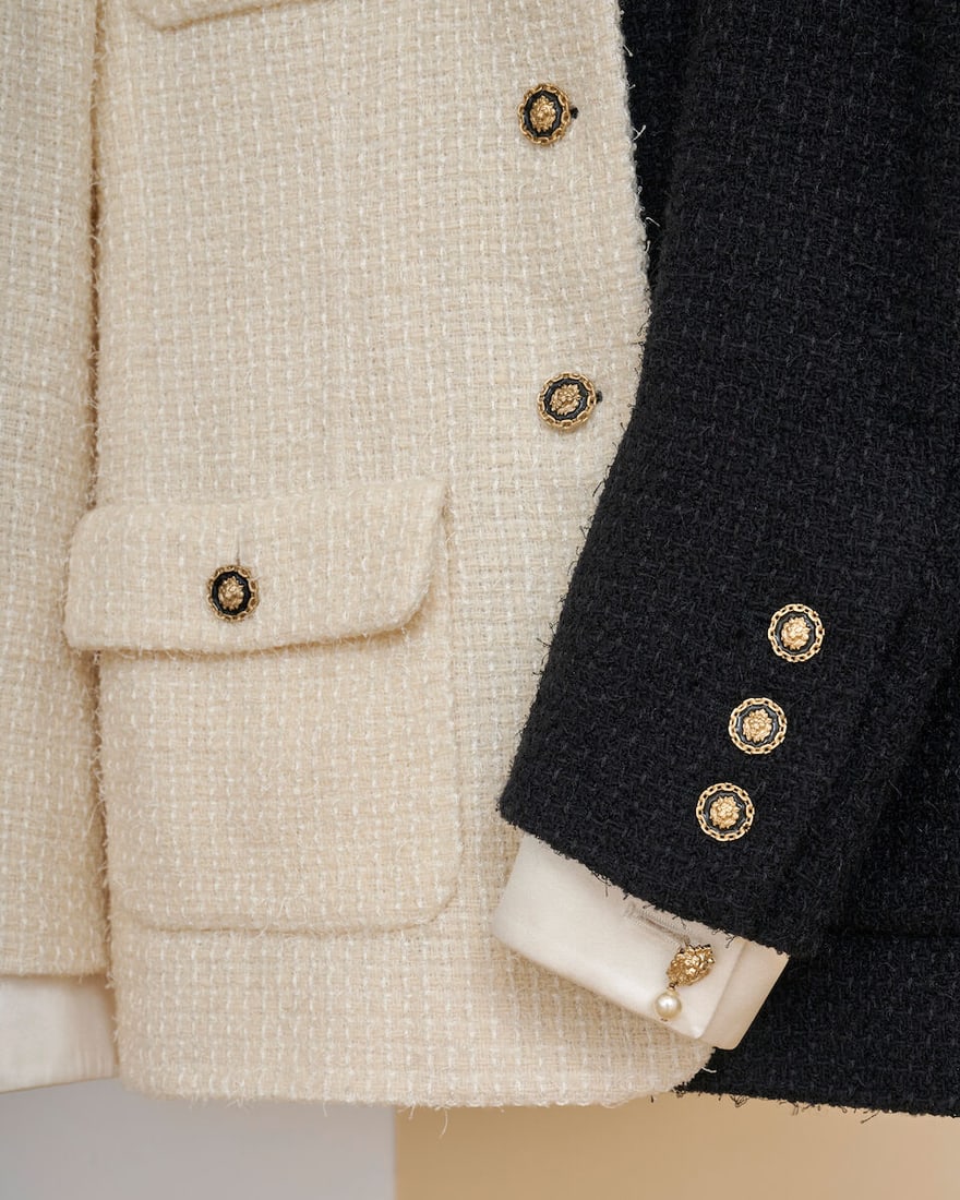 Chanel, collection Métiers d'Art show 'Paris-31 rue Cambon' 2020. Tailleur jupe en tweed no... - 2
