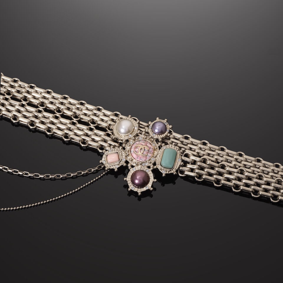Chanel, collection Prêt à Porter Printemps/Eté 2008. Ceinture chaine Mademoiselle... - 2