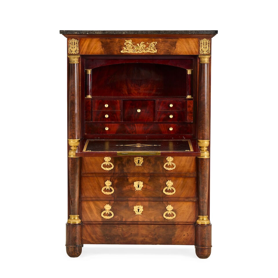 An Empire or Restauration ormolu mounted mahogany secretaire a abattant 1815-1820 - 4