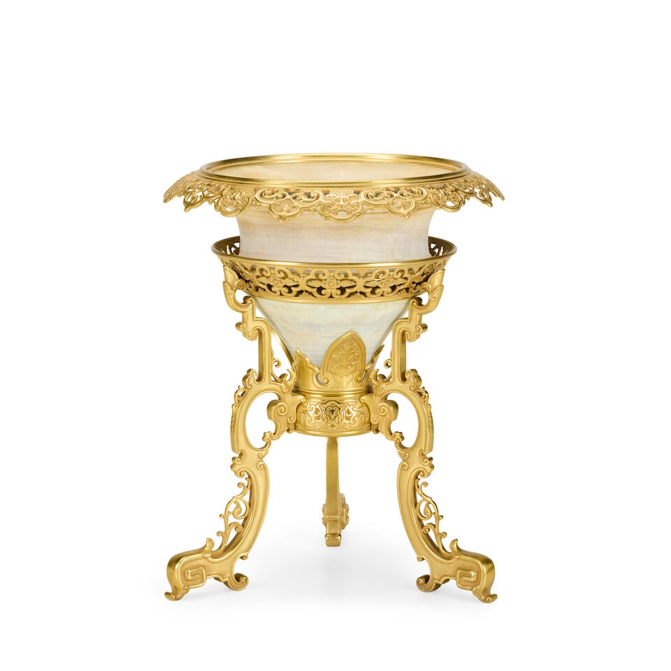 A French alabaster and gilt bronze mounted jardinièreLate 19th century in the 'Japonisme' s... - 6