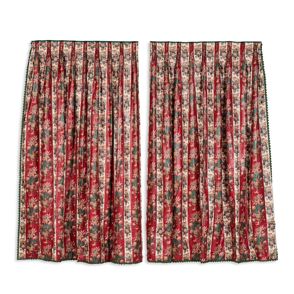 Two sets of curtains - 4