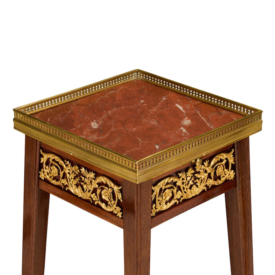 A near pair of French gilt bronze mounted mahogany urn stands or selettesEarly 20th century, in ... - 3
