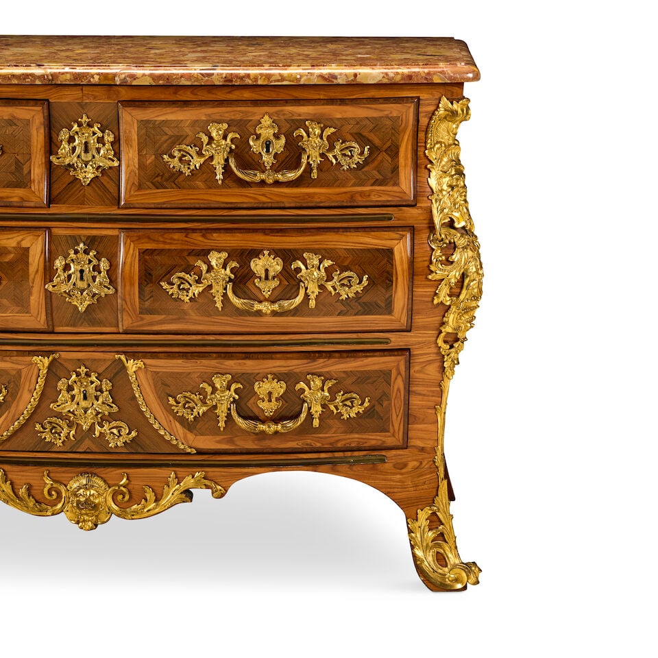 A Regence ormolu mounted rosewood and tulipwood commode Circa 1730 but extensively or fundamenta... - 7