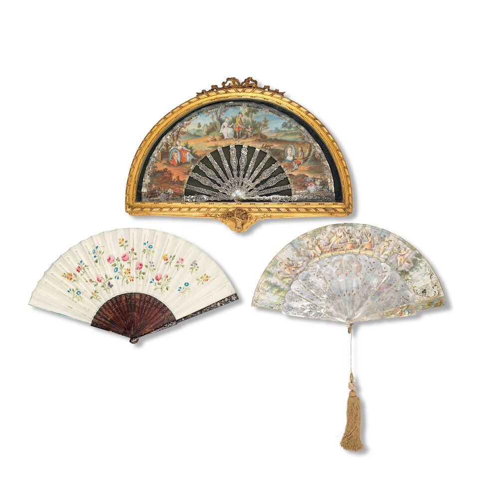 A cased mother of pearl folding marriage fan, a tortoiseshell folding fan and a further mother o... - 2