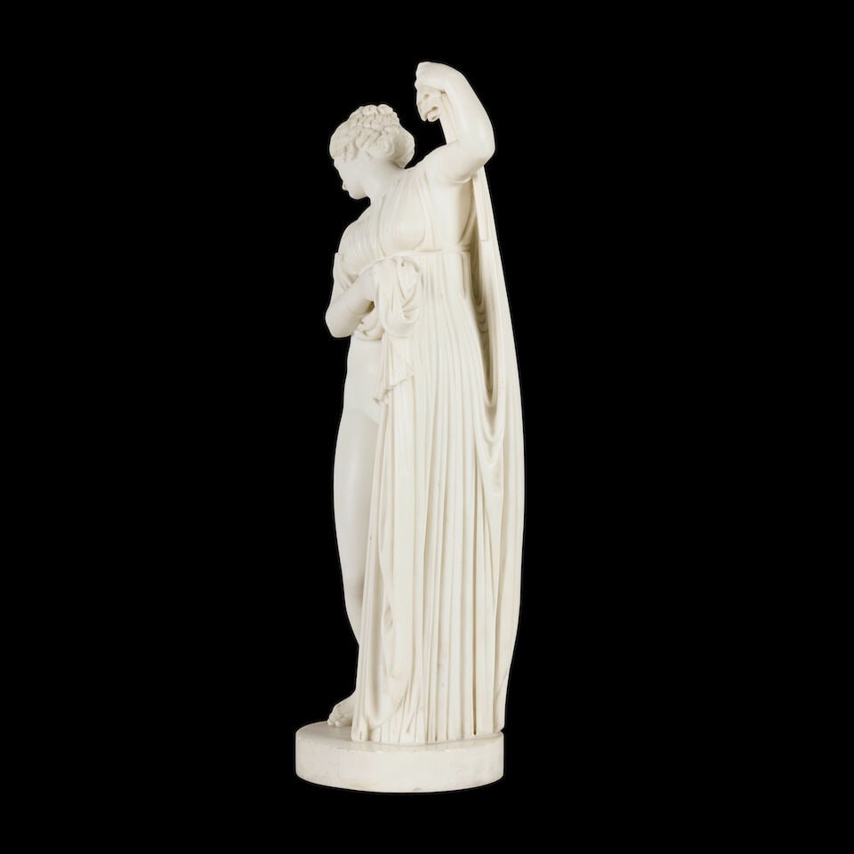 A 19th century carved white marble figure of the Bathing Venus English or Italian - 8