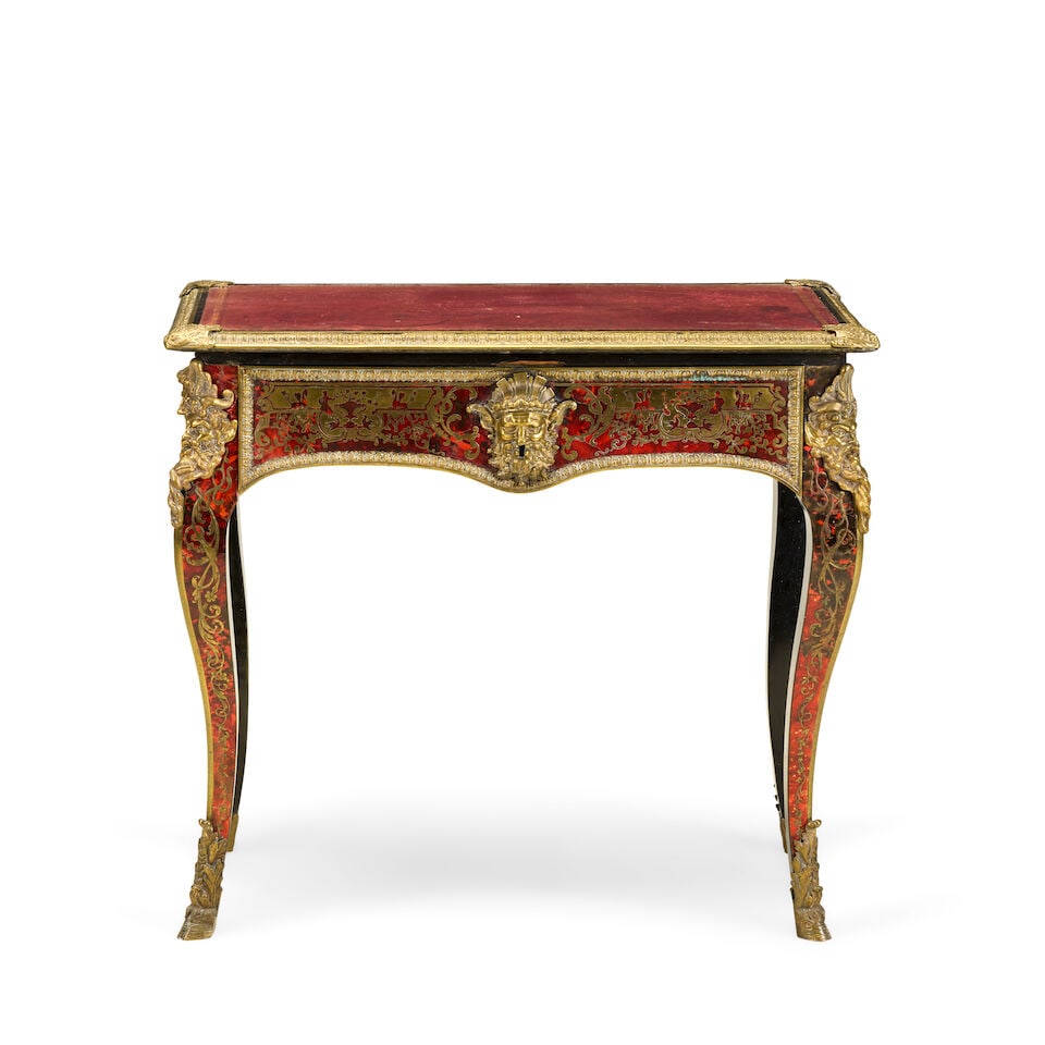 A small early Victorian ormolu mounted tortoiseshell and engraved brass 'Boulle' marquetry and e... - 4