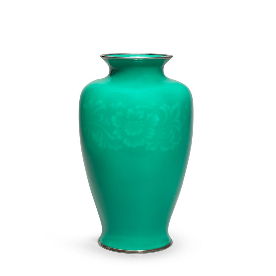 A cloisonne enamel emerald green vase Ando Jubei Company, Japan, Showa period: A cloisonne enamel emerald green vase Ando Jubei Company, Japan, Showa period Together with a Japanese wood box, 26cm (10 1/4in) high. For further information on this lot please visit Bonhams.com For