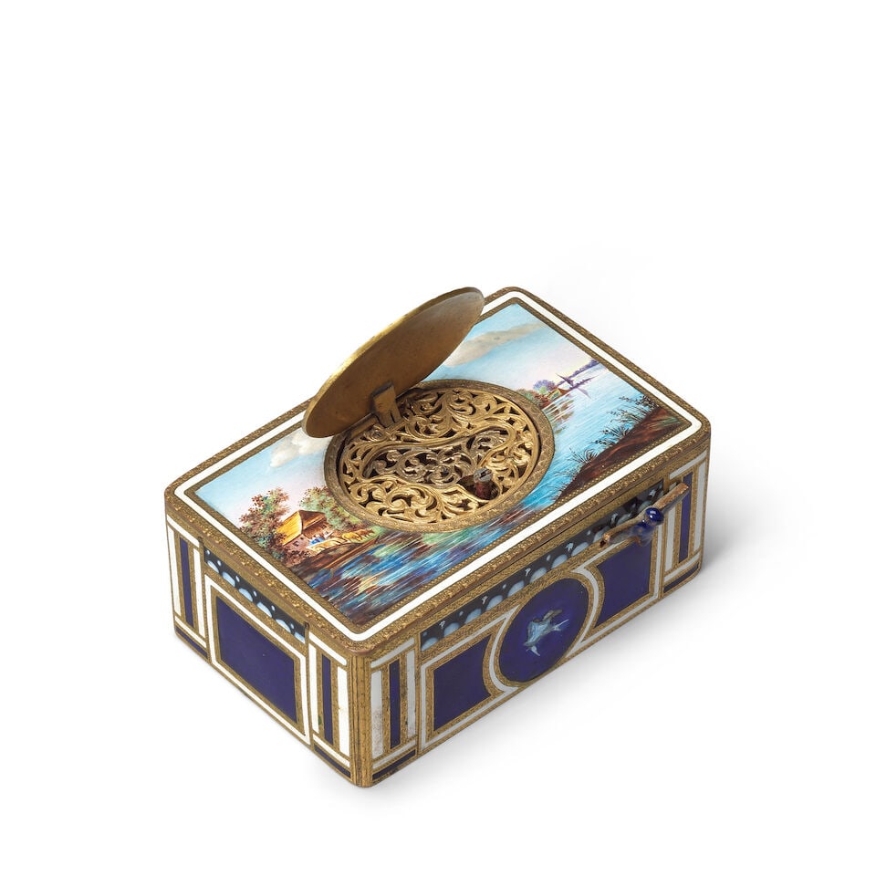 A 20th century Griesbaum gilt metal and enamel singing bird music box German, in the late 18th c... - 3