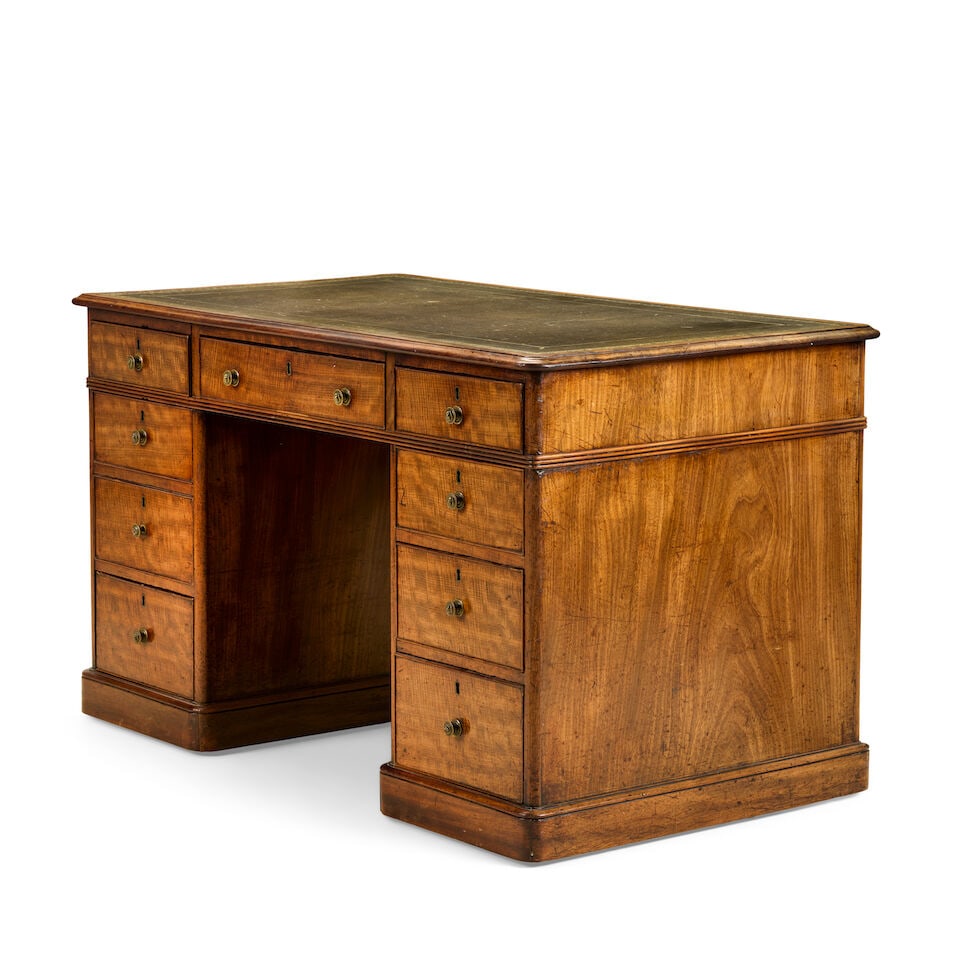 A Regency mahogany and fiddleback mahogany pedestal desk by Gillows Circa 1815 (1 of 5)