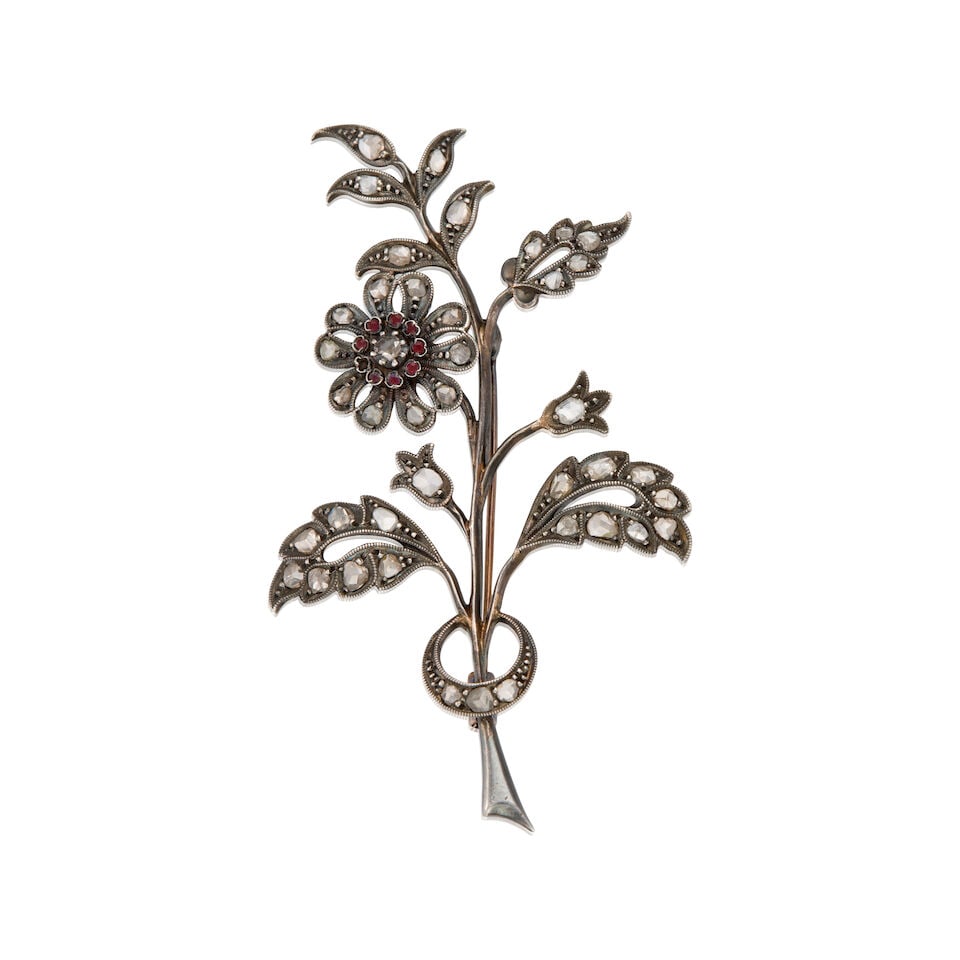 ANTIQUE SILVER AND DIAMOND BROOCH (1 of 2)