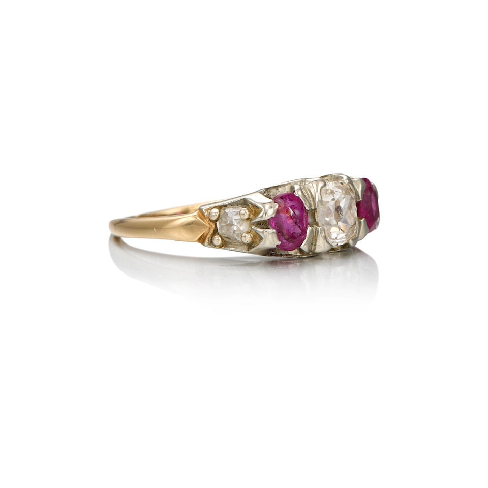 ANTIQUE BICOLOR GOLD, RUBY AND DIAMOND RING - 2