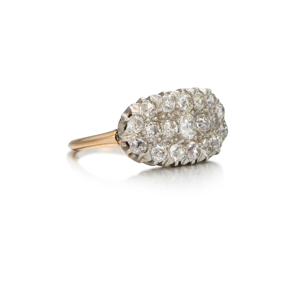 ANTIQUE DIAMOND CLUSTER RING - 2