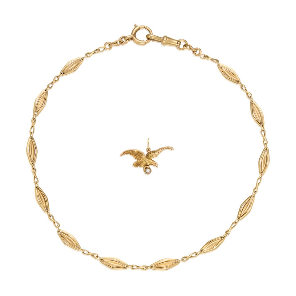 ANTIQUE 18K YELLOW GOLD CHAIN AND DIAMOND PENDANT: ANTIQUE 18K YELLOW GOLD CHAIN AND DIAMOND PENDANT • A 18K yellow gold necklace with Italian marks, length 14 in. • A 18K yellow gold pendant with an old European cut diamond weighing