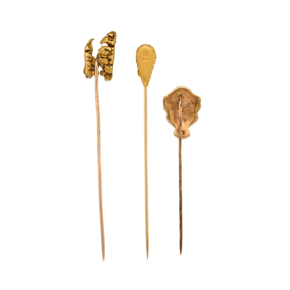 A GROUP OF ANTIQUE GOLD, CULTURED PEARL AND DIAMOND STCKPINS - 2