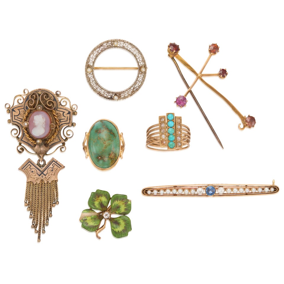 GROUP OF ANTIQUE JEWELRY (1 of 2)