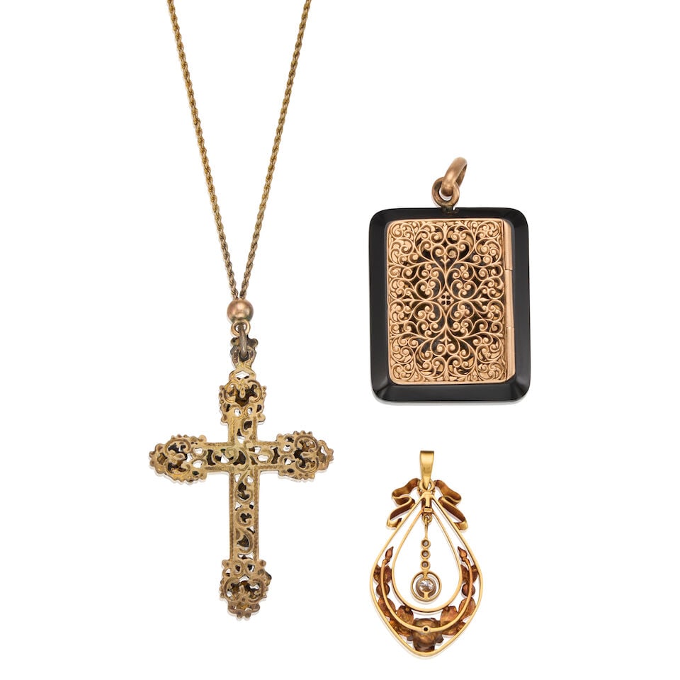 A GROUP OF THREE ANTIQUE PENDANTS - 2