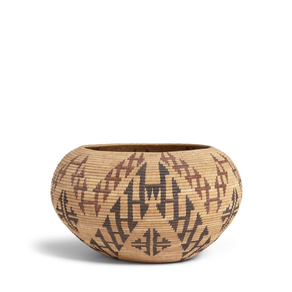 A Nellie Jameson Washington, Mono Lake Paiute (Kuzedika) polychrome basket: Nellie Jameson Washington Mono Lake Paiute (Kuzedika), (1903-c.1930s), the polychrome degikup form basket covered with complementary triangle-tipped zigzag bands in contrasting colors, similar