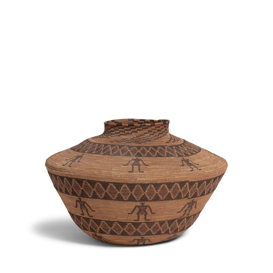 A Louisa (Lasyeh) Francisco (Mrs. Dick Francisco), Bancalache Yokuts polychrome pictorial bottle... - 4