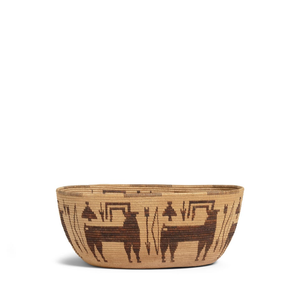 A Panamint Shoshone (Timbisha) oval pictorial basket - 3