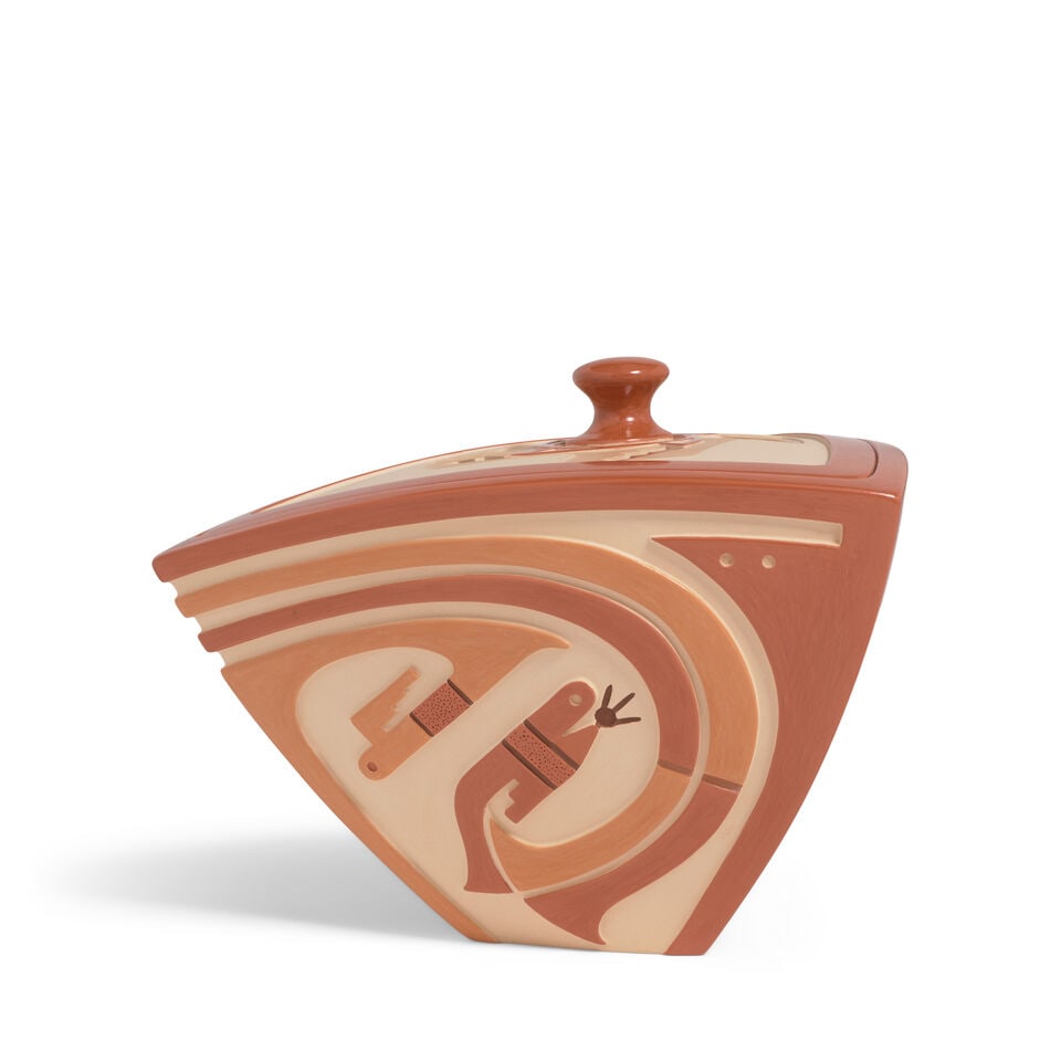 An Al Qöyawayma carved triangular lidded redware pottery vessel, 2010 - 4