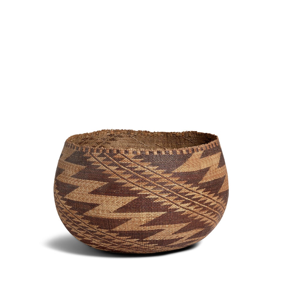 A Pomo polychrome basket - 3