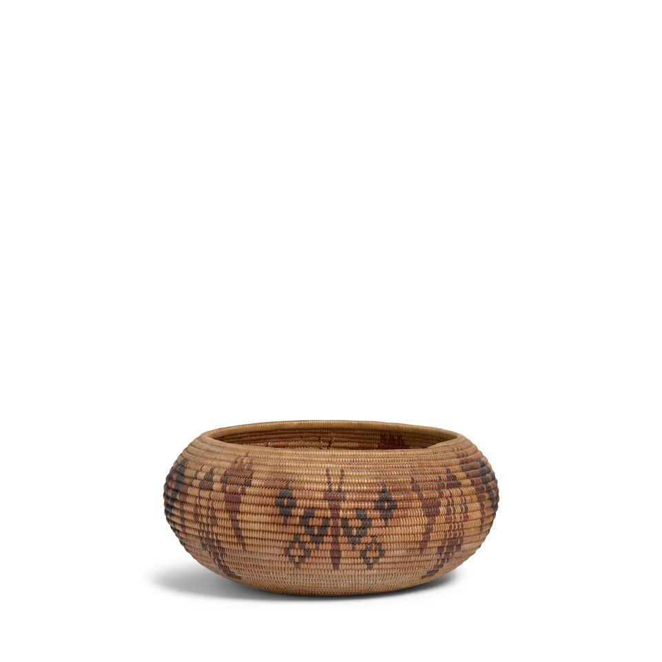 A Washoe polychrome pictorial basket - 3
