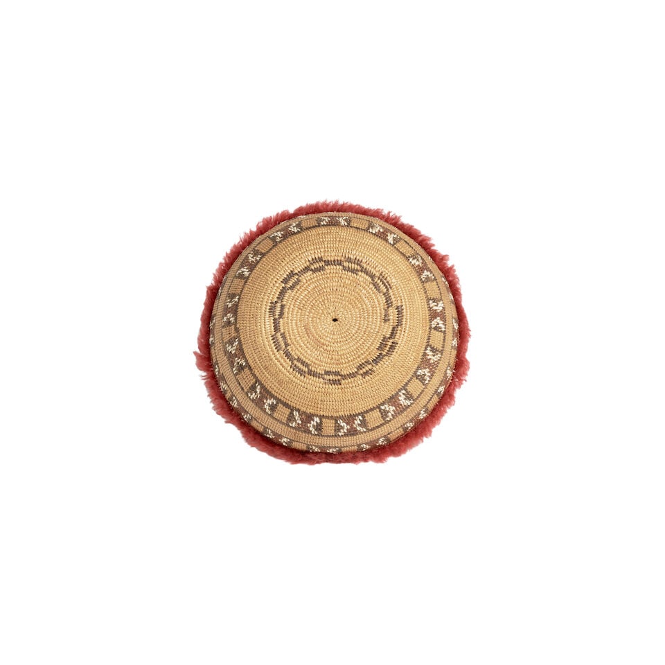 A Kawaiisu petite polychrome bottleneck basket - 2
