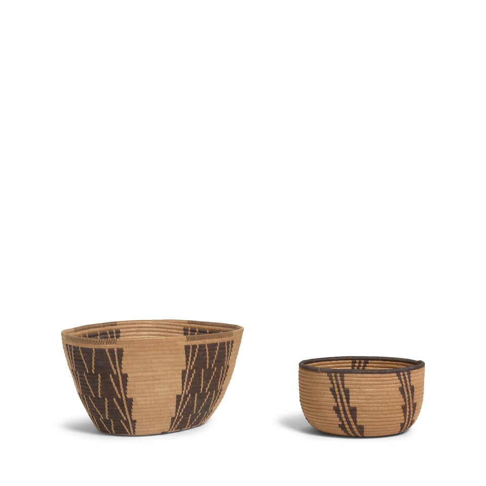 Two Panamint Shoshone (Timbisha) baskets (1 of 2)