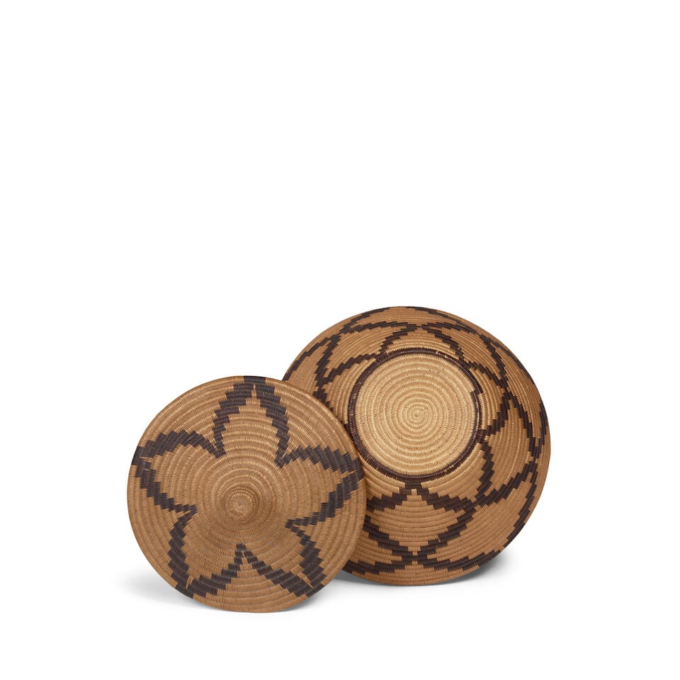 A Panamint Shoshone (Timbisha) lidded basket - 3