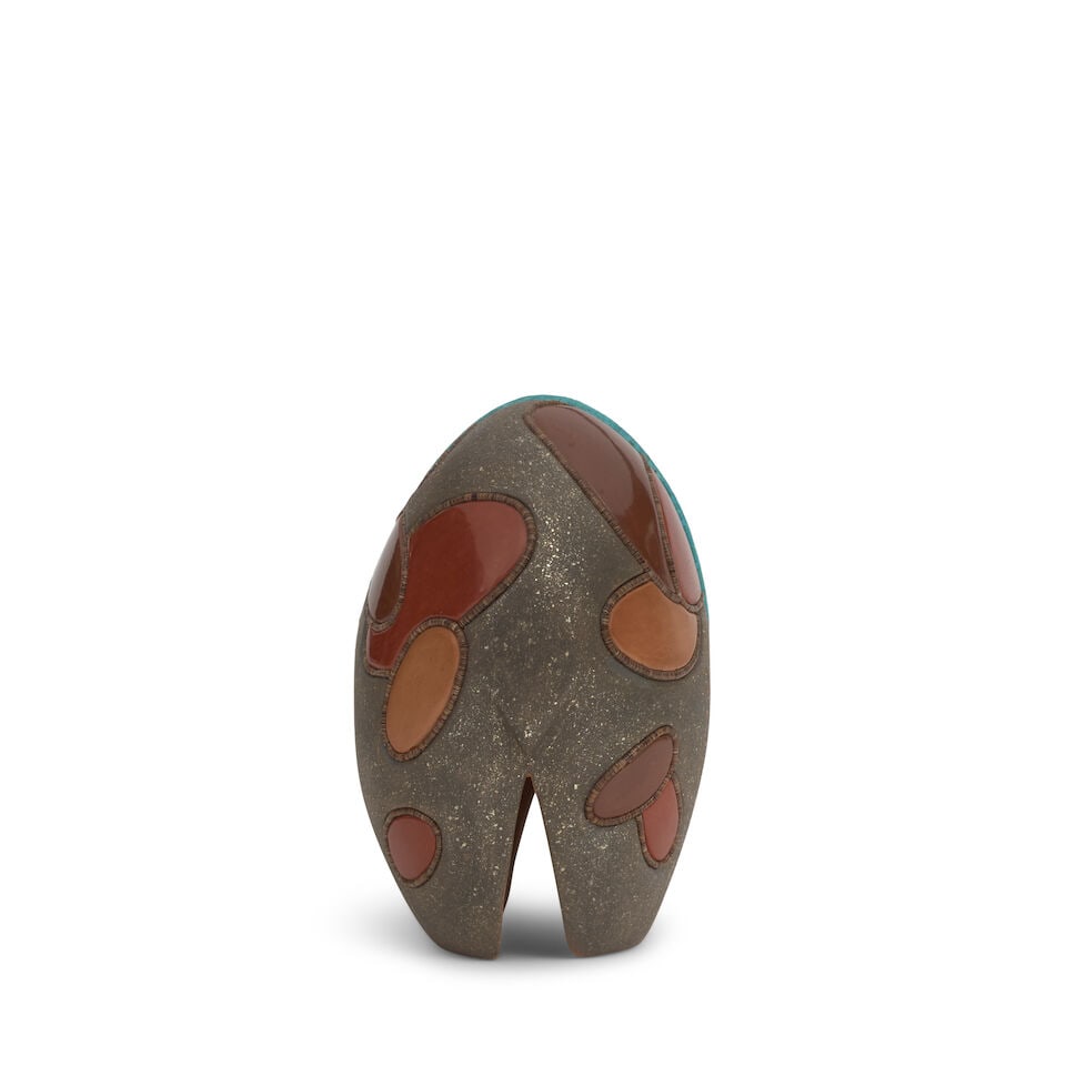 A Russell Sanchez polychrome pottery bear effigy - 2