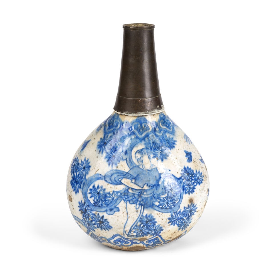 Bouteille safavide en céramique (surahi), Perse, XVIIème siècleA Safavid pottery ... - 2