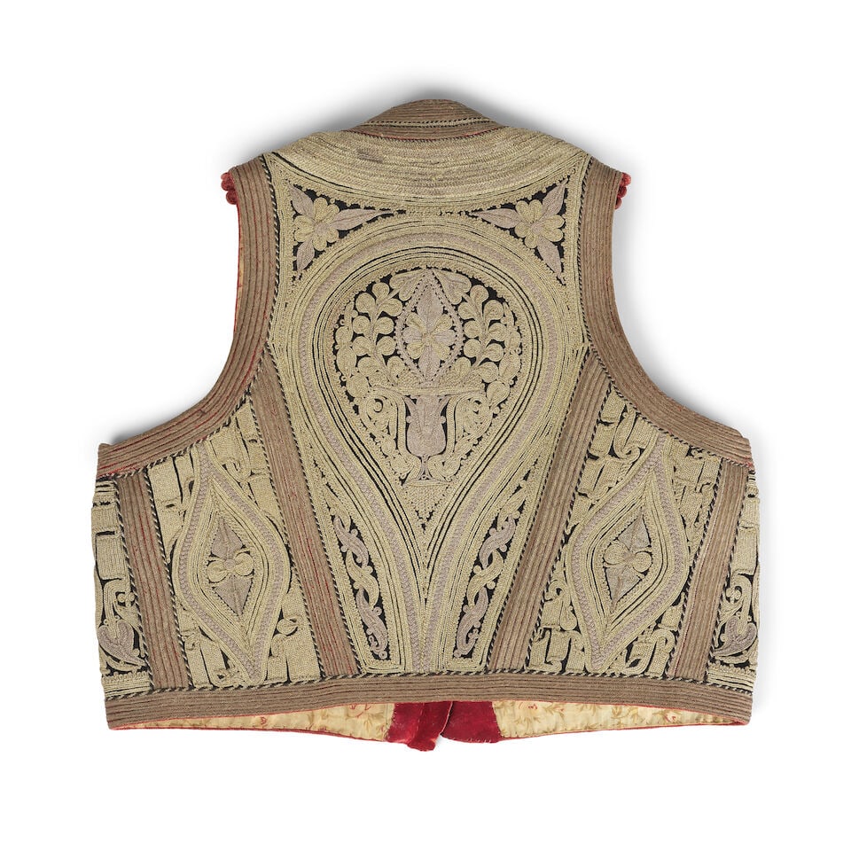 Gilet ottoman brodé de fils métalliques avec des perles de corail, Grèce ou Balka... - 2