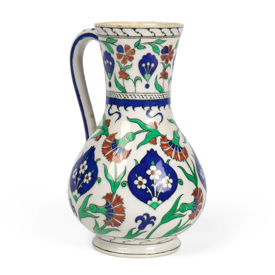 Pichet en céramique de style Iznik par Théodore Deck, France, XIXème siècleA... - 2
