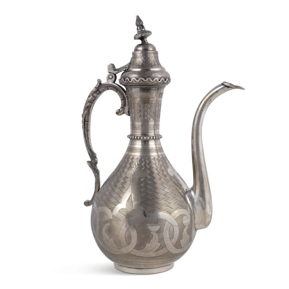 Aiguière et bassin ottomans en argent, Égypte, début du XXème siècleAn ... - 2